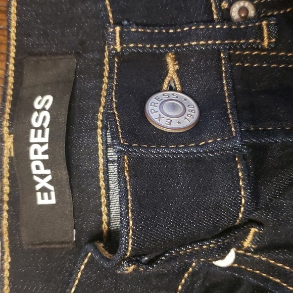 Express high waist button hem cropped flair stretch jeans - Picture 8 of 9